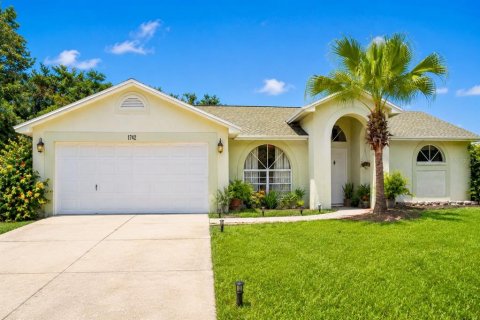 House in Valrico, Florida 3 bedrooms, 159.33 sq.m. № 2314508