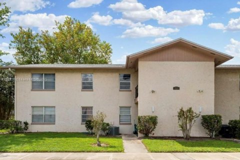 Condo in Orlando, Florida, 2 bedrooms  № 1887552 - photo 3