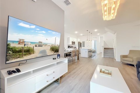 Adosado en venta en Davenport, Florida, 6 dormitorios, 242.29 m2 № 2149598 - foto 11