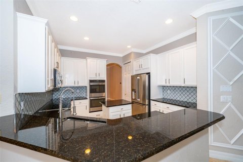 House in Winter Garden, Florida 5 bedrooms, 286.23 sq.m. № 1815383 - photo 16