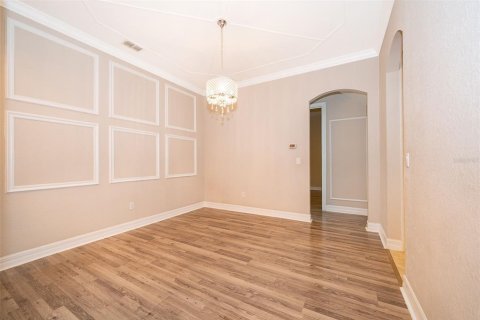 House in Winter Garden, Florida 5 bedrooms, 286.23 sq.m. № 1815383 - photo 13