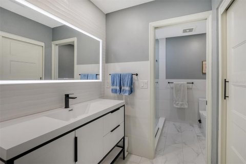 Condominio en venta en Longboat Key, Florida, 2 dormitorios, 106.84 m2 № 2218406 - foto 17