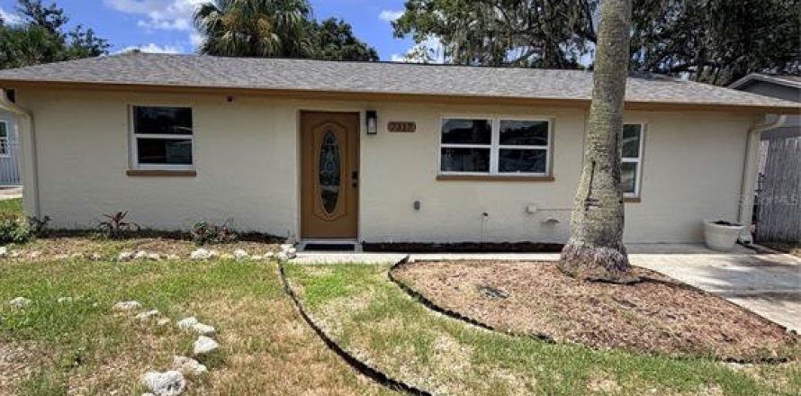 Villa ou maison à New Port Richey, Floride 3 chambres, 99.59 m2 № 2280307