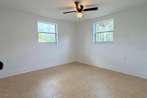 Villa ou maison à vendre à New Port Richey, Floride: 3 chambres, 99.59 m2 № 2280307 - photo 23