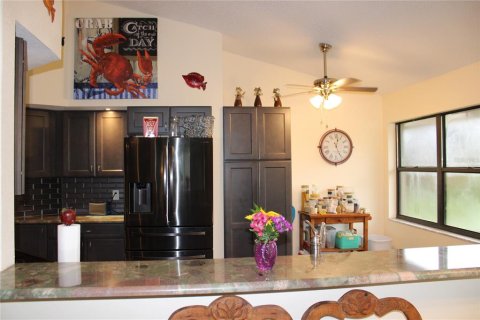 Copropriété à vendre à Dunedin, Floride: 2 chambres, 118.82 m2 № 2354528 - photo 11