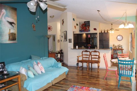 Copropriété à vendre à Dunedin, Floride: 2 chambres, 118.82 m2 № 2354528 - photo 4