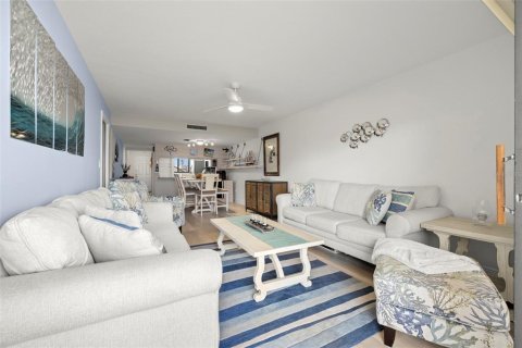Condominio en venta en Tierra Verde, Florida, 2 dormitorios, 96.62 m2 № 1593309 - foto 17