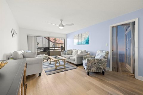 Condominio en venta en Tierra Verde, Florida, 2 dormitorios, 96.62 m2 № 1593309 - foto 15