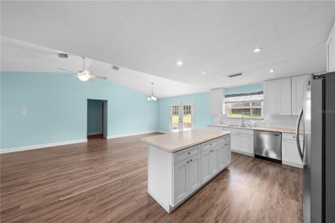 House in Ocala, Florida 3 bedrooms, 139.54 sq.m. № 1878095 - photo 18