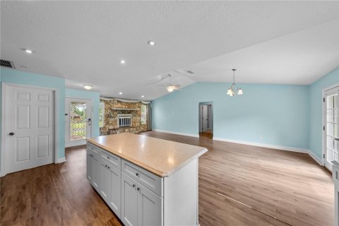 House in Ocala, Florida 3 bedrooms, 139.54 sq.m. № 1878095 - photo 2