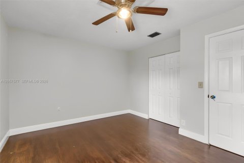 Casa en venta en North Lauderdale, Florida, 3 dormitorios, 117.52 m2 № 2260261 - foto 21