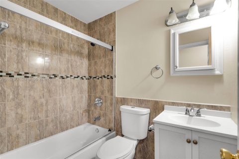 Casa en venta en North Lauderdale, Florida, 3 dormitorios, 117.52 m2 № 2260261 - foto 23