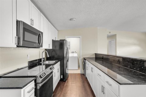 Casa en venta en North Lauderdale, Florida, 3 dormitorios, 117.52 m2 № 2260261 - foto 10