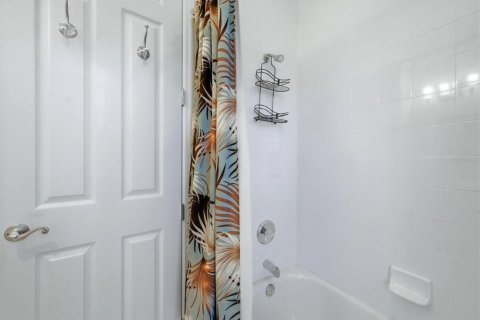 Villa ou maison à vendre à Englewood, Floride: 3 chambres, 177.07 m2 № 2149341 - photo 27