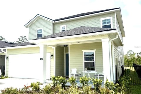 House in Palm Coast, Florida 4 bedrooms, 232.07 sq.m. № 1620521 - photo 1