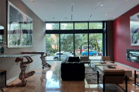Copropriété à louer à Miami, Floride: 47.1 m2 № 2293245 - photo 12