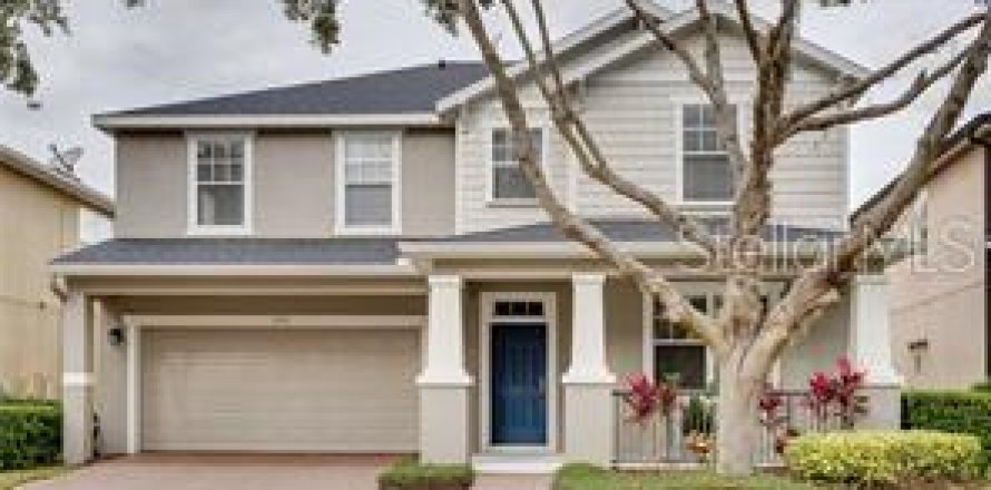 House in Casselberry, Florida 3 bedrooms, 241.27 sq.m. № 1858372
