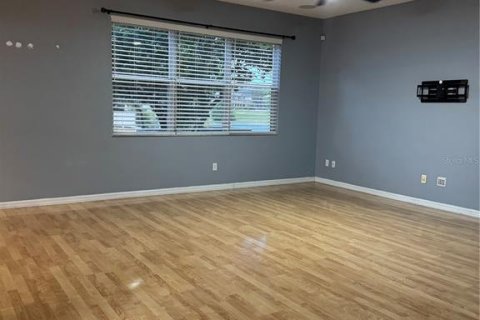 Casa en alquiler en Casselberry, Florida, 3 dormitorios, 241.27 m2 № 1858372 - foto 5