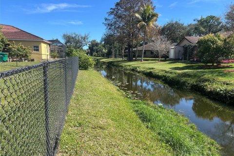 Casa en venta en Plantation, Florida, 3 dormitorios, 170.85 m2 № 2029283 - foto 14