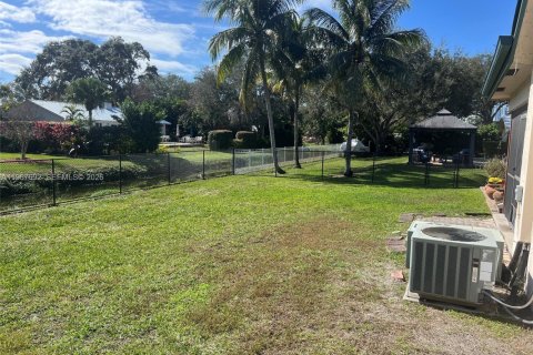 Casa en venta en Plantation, Florida, 3 dormitorios, 170.85 m2 № 2029283 - foto 18