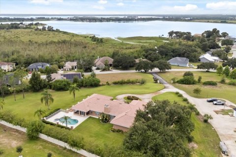 Villa ou maison à vendre à Haines City, Floride: 4 chambres, 346.9 m2 № 1882717 - photo 2