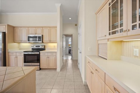 Villa ou maison à vendre à Haines City, Floride: 4 chambres, 346.9 m2 № 1882717 - photo 16