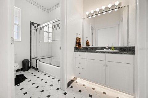 Villa ou maison à vendre à Haines City, Floride: 4 chambres, 346.9 m2 № 1882717 - photo 24