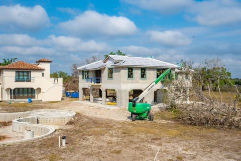 House in Venice, Florida 7 bedrooms, 1752.97 sq.m. № 1849952 - photo 18