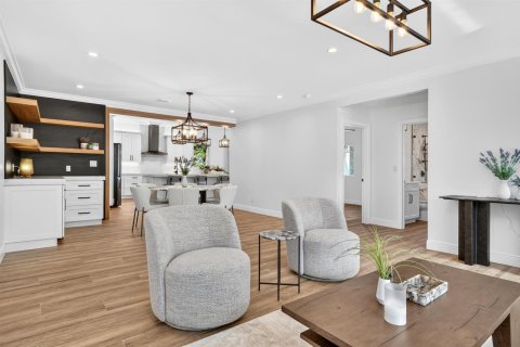 Villa ou maison à vendre à West Palm Beach, Floride: 4 chambres, 240.8 m2 № 2414622 - photo 4