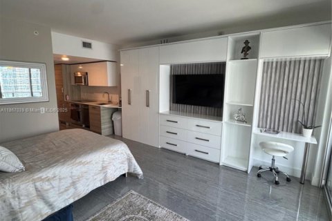 Copropriété à louer à Miami, Floride: 33.63 m2 № 1983404 - photo 4