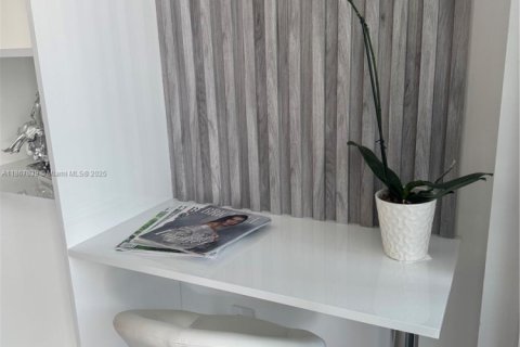 Copropriété à louer à Miami, Floride: 33.63 m2 № 1983404 - photo 6