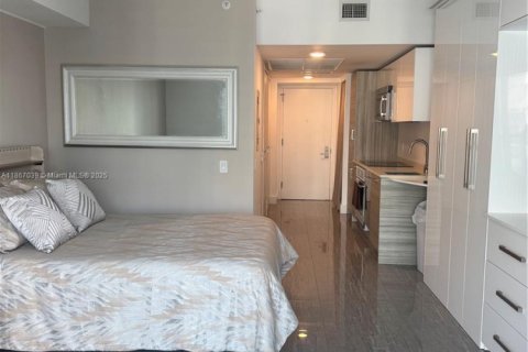 Copropriété à louer à Miami, Floride: 33.63 m2 № 1983404 - photo 7