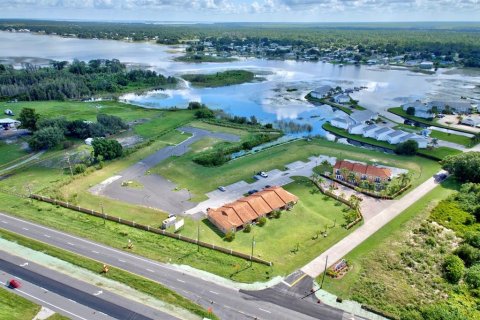 Commercial property in Lake Placid, Florida 143.07 sq.m. № 1856039 - photo 16