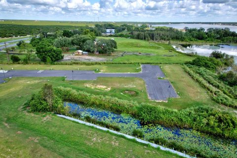 Commercial property in Lake Placid, Florida 143.07 sq.m. № 1856039 - photo 9
