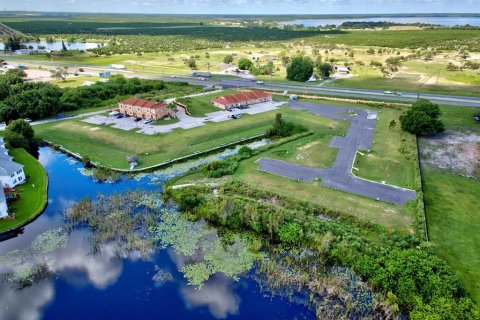 Commercial property in Lake Placid, Florida 143.07 sq.m. № 1856039 - photo 2