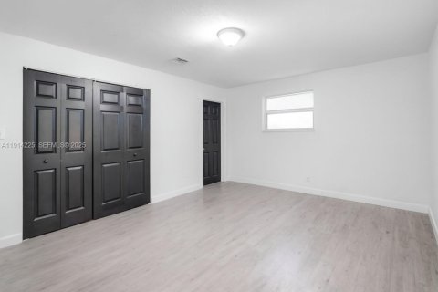 Villa ou maison à vendre à Fort Lauderdale, Floride: 3 chambres, 158.68 m2 № 1988679 - photo 9