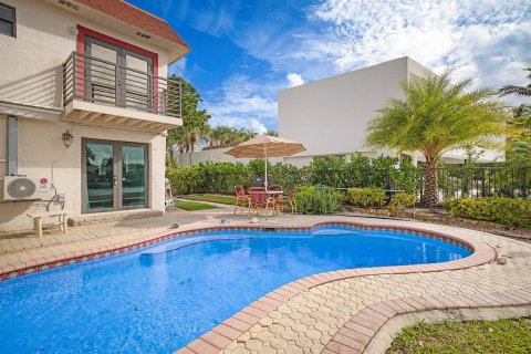 Villa ou maison à louer à Pompano Beach, Floride: 1 chambre, 130.06 m2 № 2172849 - photo 6
