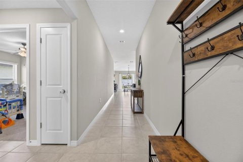 House in Wimauma, Florida 3 bedrooms, 145.02 sq.m. № 2210758 - photo 4