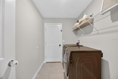 House in Wimauma, Florida 3 bedrooms, 145.02 sq.m. № 2210758 - photo 13