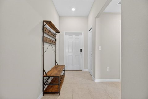House in Wimauma, Florida 3 bedrooms, 145.02 sq.m. № 2210758 - photo 3