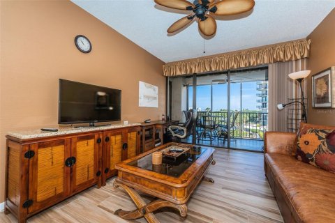 Copropriété à louer à Belleair, Floride: 2 chambres, 130.34 m2 № 2113820 - photo 13