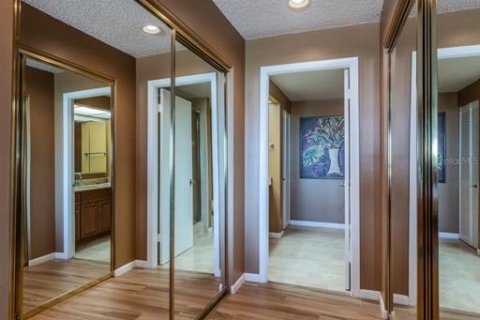 Copropriété à louer à Belleair, Floride: 2 chambres, 130.34 m2 № 2113820 - photo 29