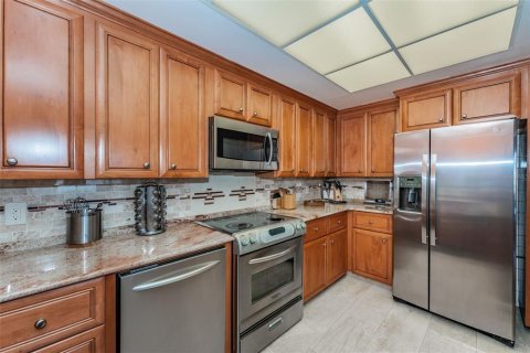 Copropriété à louer à Belleair, Floride: 2 chambres, 130.34 m2 № 2113820 - photo 7