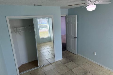 Casa en venta en Kissimmee, Florida, 4 dormitorios, 147.9 m2 № 1591732 - foto 11