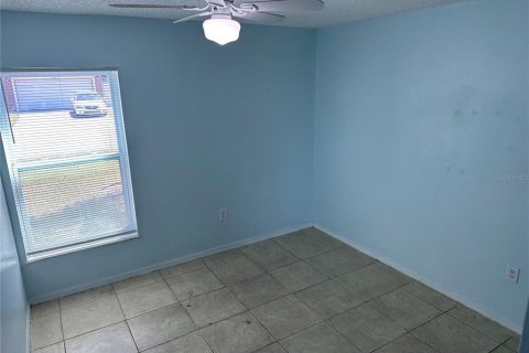 Casa en venta en Kissimmee, Florida, 4 dormitorios, 147.9 m2 № 1591732 - foto 10
