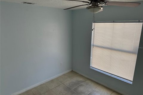 Casa en venta en Kissimmee, Florida, 4 dormitorios, 147.9 m2 № 1591732 - foto 4