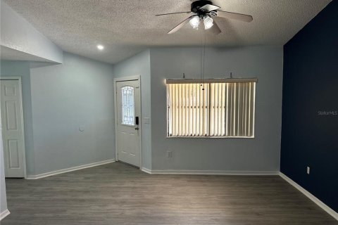 Casa en venta en Kissimmee, Florida, 4 dormitorios, 147.9 m2 № 1591732 - foto 9