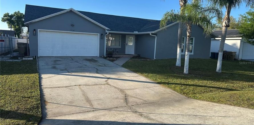House in Kissimmee, Florida 4 bedrooms, 147.9 sq.m. № 1591732