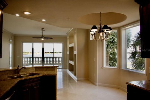 Condominio en venta en Orlando, Florida, 3 dormitorios, 236.81 m2 № 1722655 - foto 7