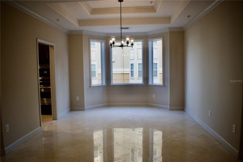 Condominio en venta en Orlando, Florida, 3 dormitorios, 236.81 m2 № 1722655 - foto 6